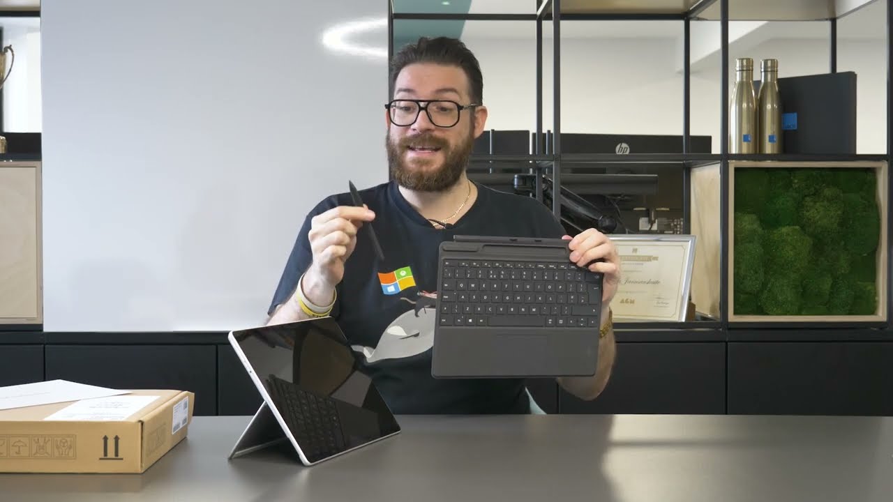 Unboxing the Surface Pro 8
