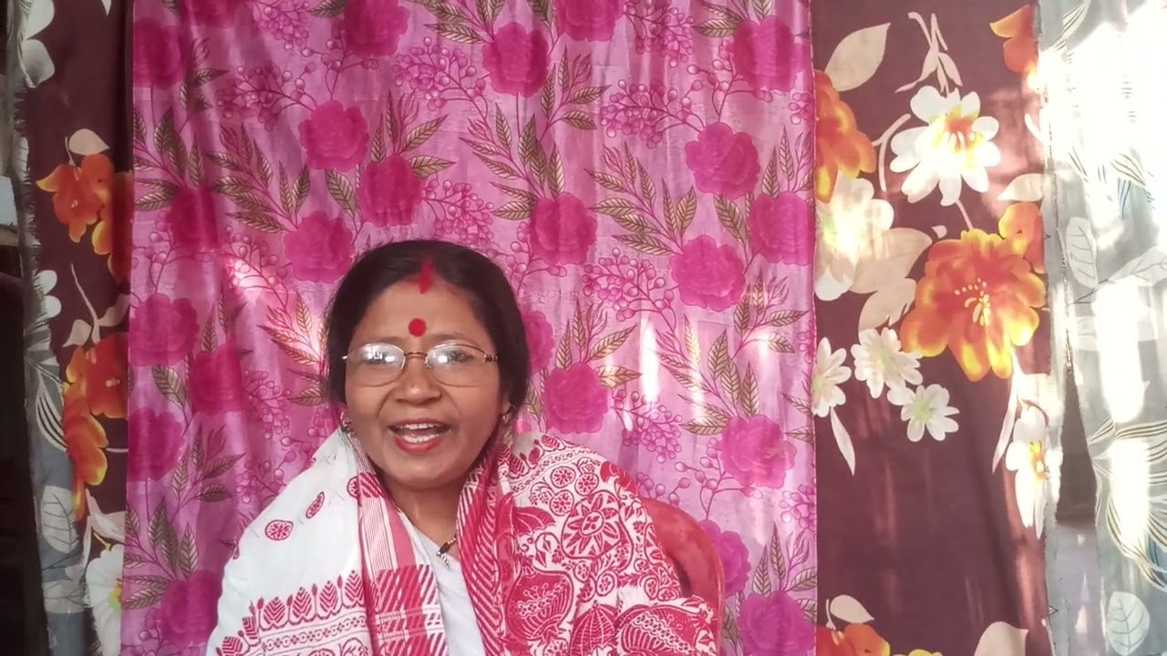 নমস্কাৰ মোৰ সেৱা গ্ৰহণ কৰিব পুৰণি বিয়া নাম আৰু সুৰে গাবলৈ চেষ্টা কৰিছোঁ ভুল কুটিৰ ক্ষমা কৰিব 🙏🏻🙏🏻🙏🏻