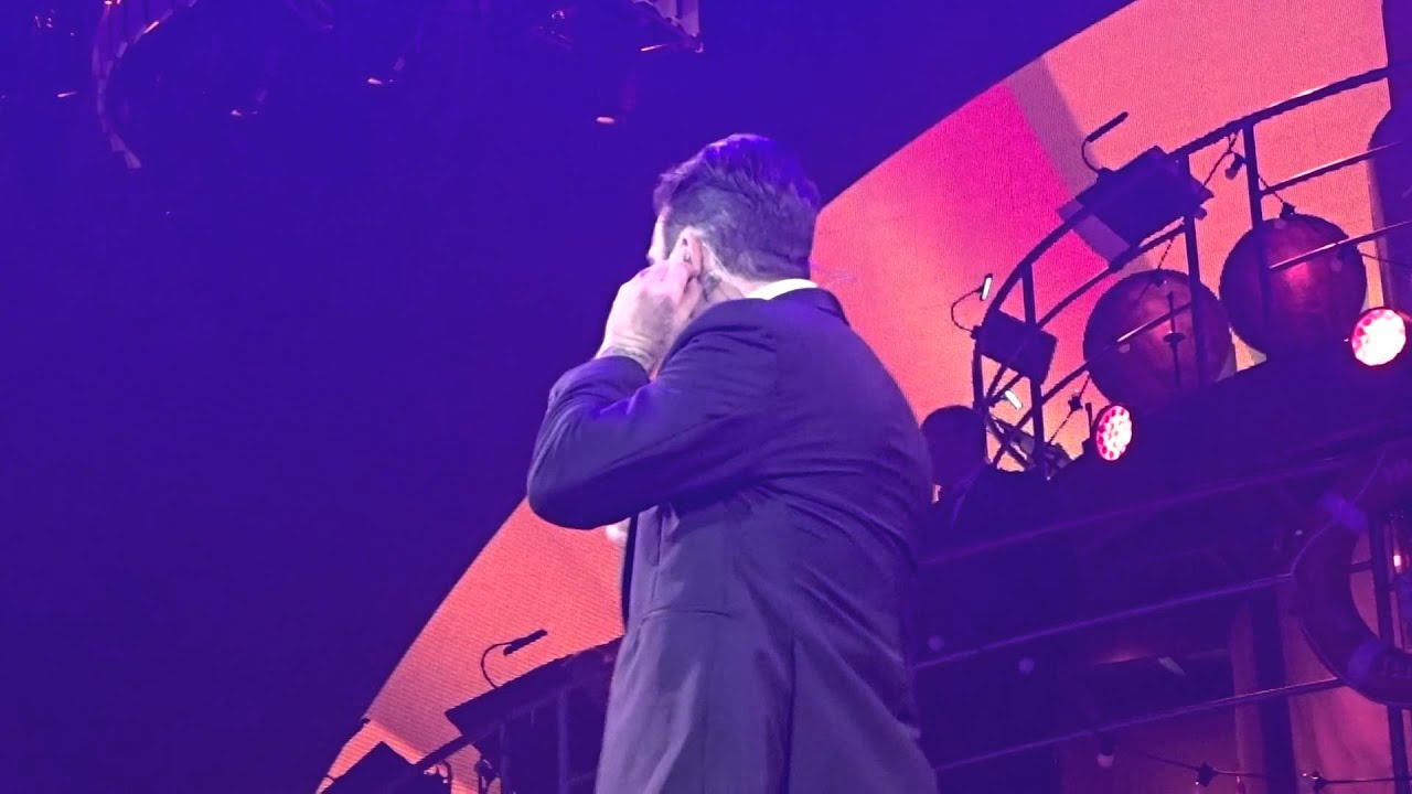 Robbie Williams - Happy Birthday Leonie + My way - 29.05.2014 Berlin