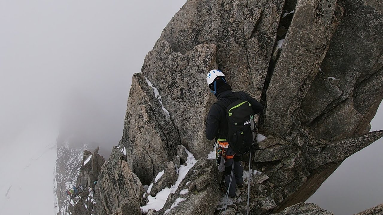 04.09.2022: Traversata Aiguille d'Entreves (PD+/V+)