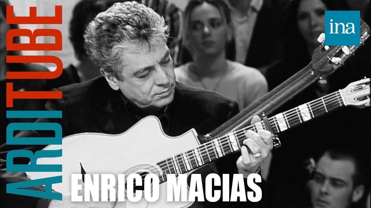 Enrico Macias chante 
