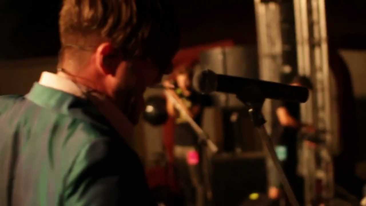 Wedding Singers - ARK FESTIVAL - I like to move it, Love is gone, Pump up the jam, Dont go