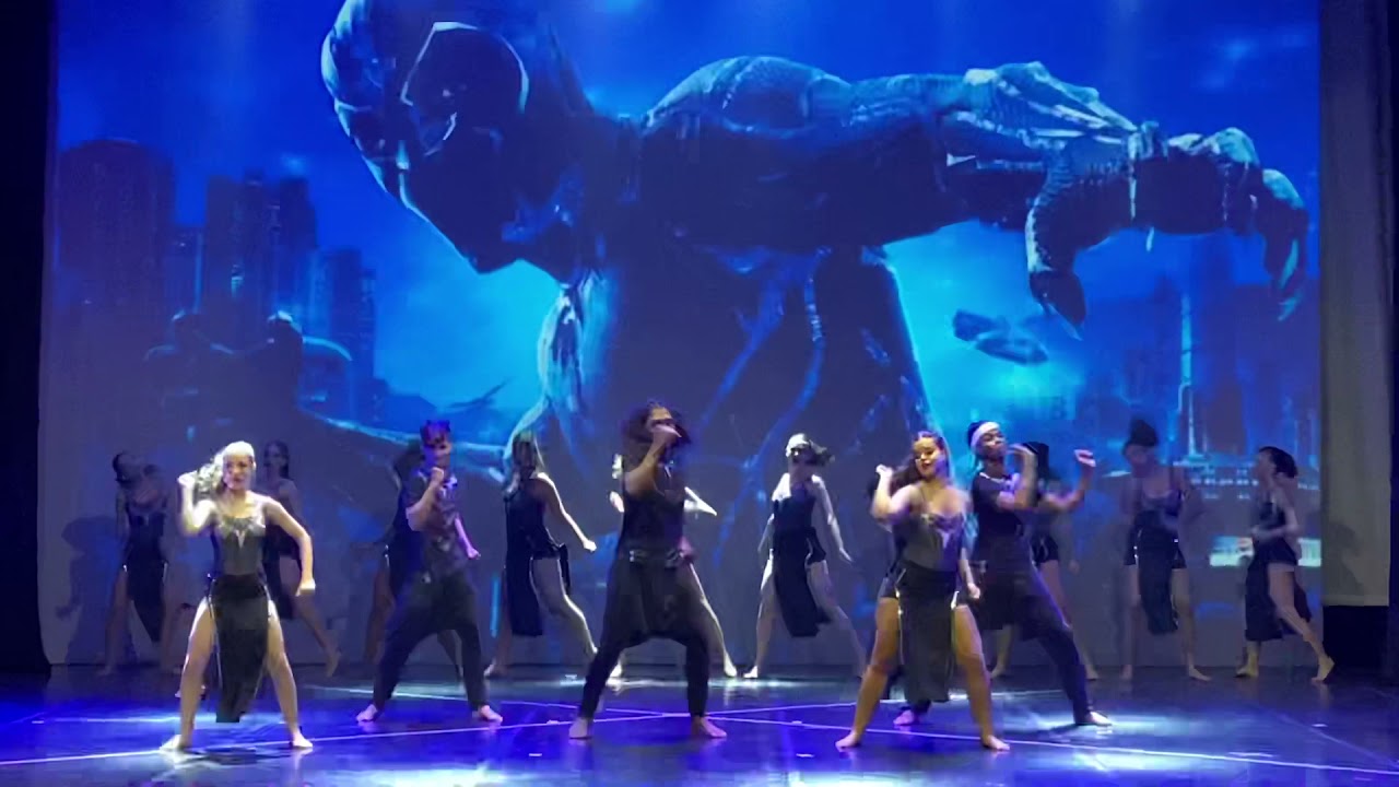 Pantera Negra - espetáculo Oscar Adalgisa Rolim Academia de Dança