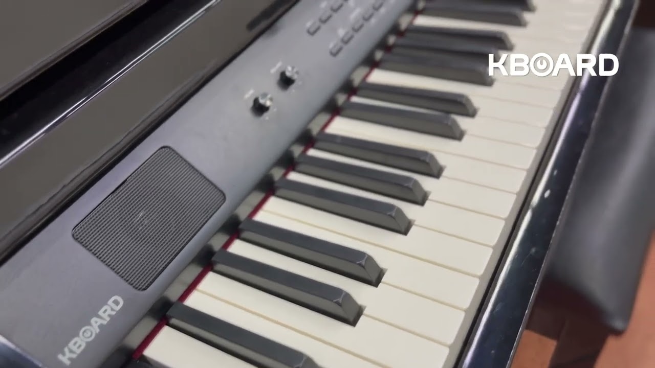 🎹 Te presentamos el Kboard CONCERT, un piano de cola equipado con un teclado de alta calidad