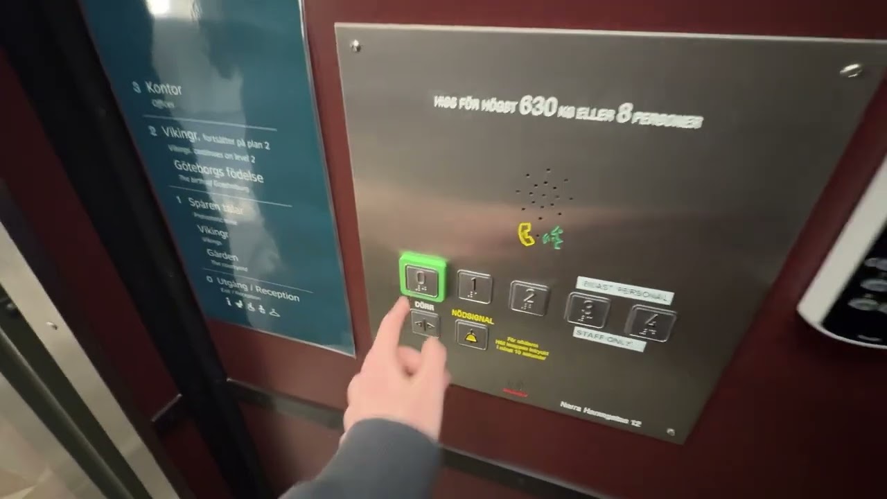 Nice ~1987 DEVE (mod. By: Schindler / HydroWare) Hydraulic elevator @ City museum, Göteborg, Sweden