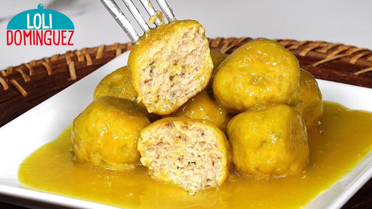 ALBÓNDIGAS DE POLLO Y BERENJENAS JUGOSAS, TIERNAS Y SALUDABLES. En salsa de cebolla !exquisitas¡.
