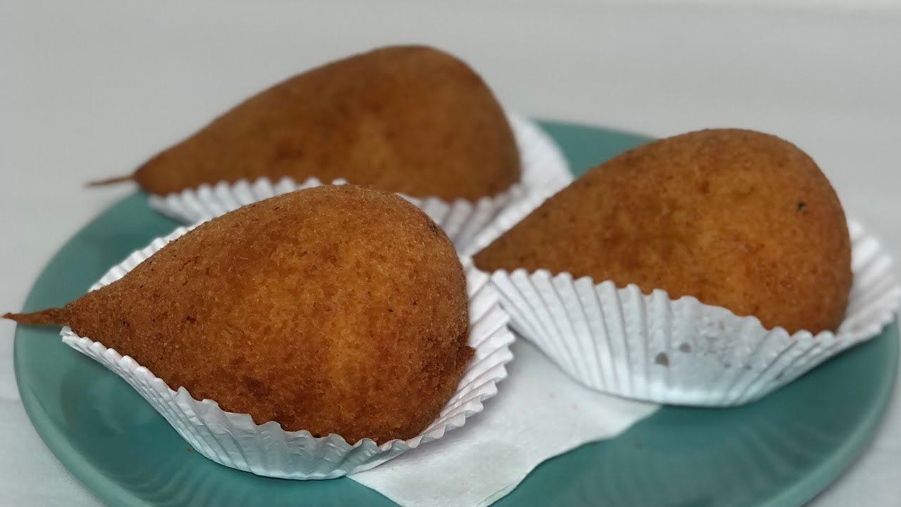 AULA 04 - CURSO DE SALGADOS- COXINHA DE FRANGO COM CATUPIRY