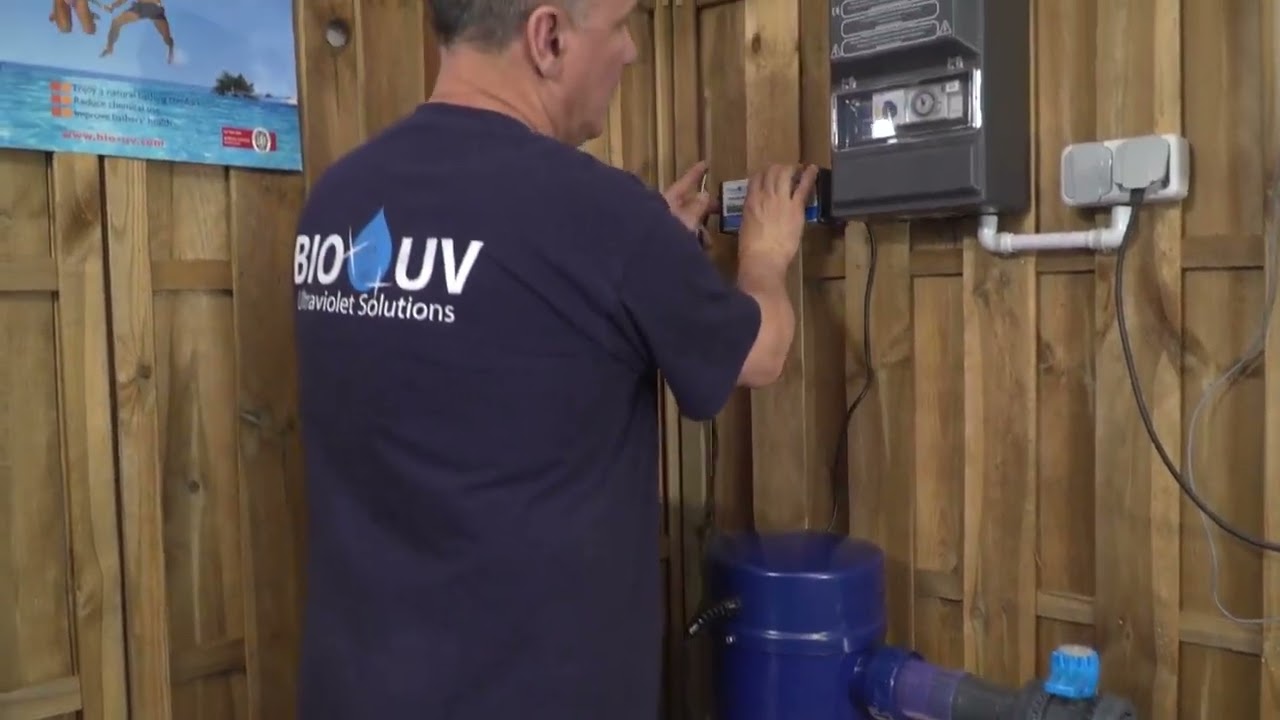 Installation d'un appareil type DELTA UV + Combipool par BIO UV