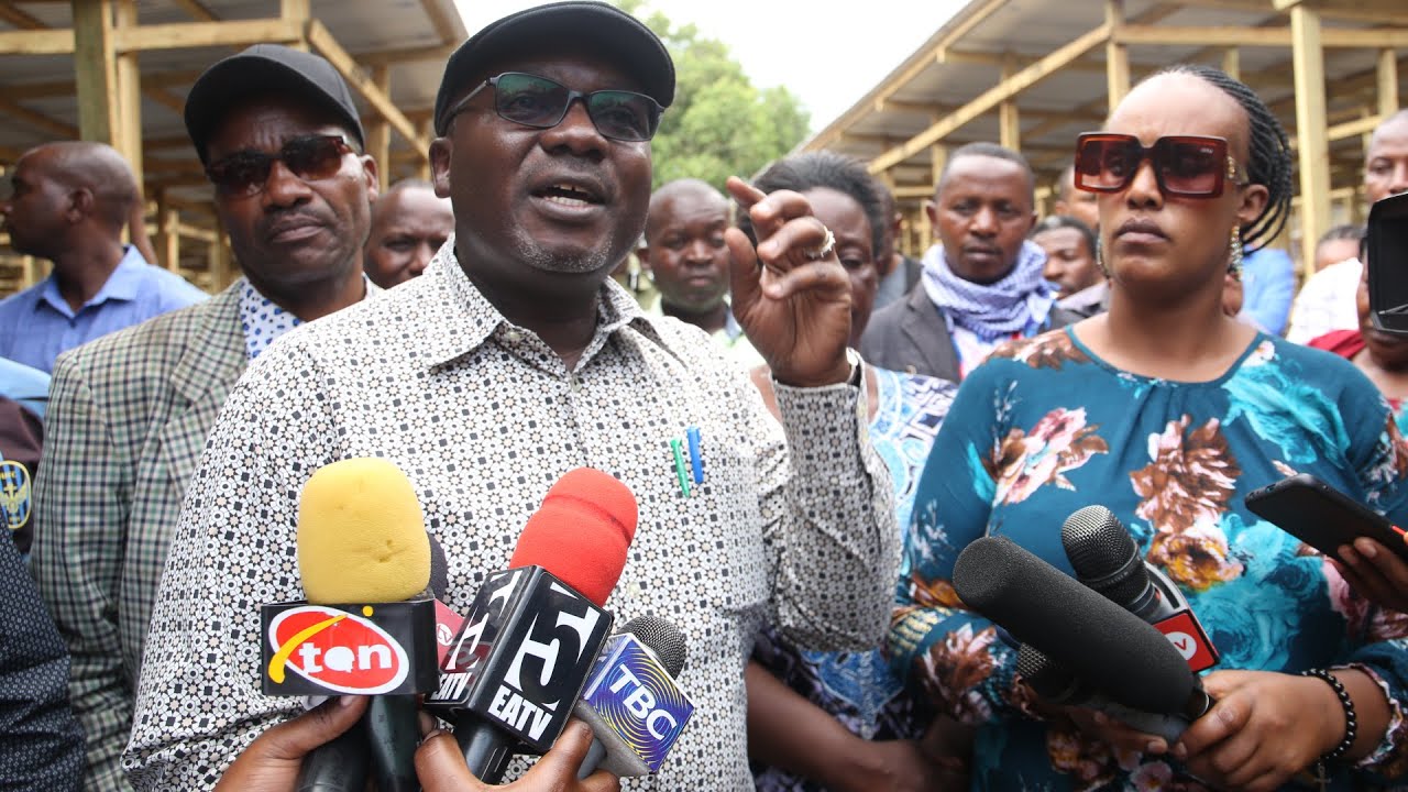 RC ARUSHA ATOA SAA 72 KWA MACHINGA KUHAMA MARA MOJA KWENDA KWENYE MAENEO YAO.