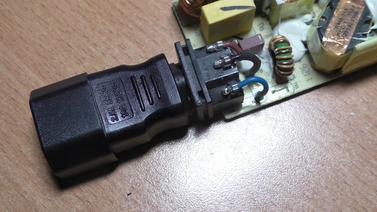 Распаковка и проверка. Переходник питания IEC-320-C14 to IEC-320-C5 (для зарядки ноутбуков)