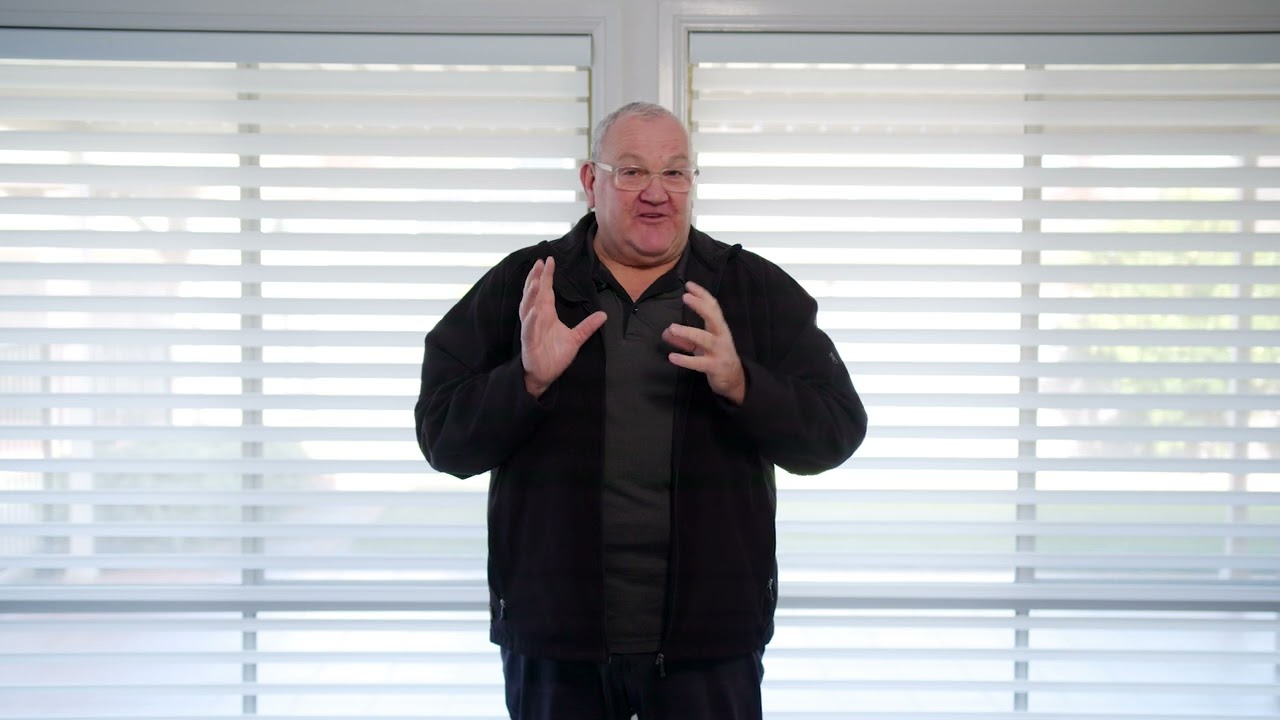 Luxaflex Silhouette Halo explained with Barry