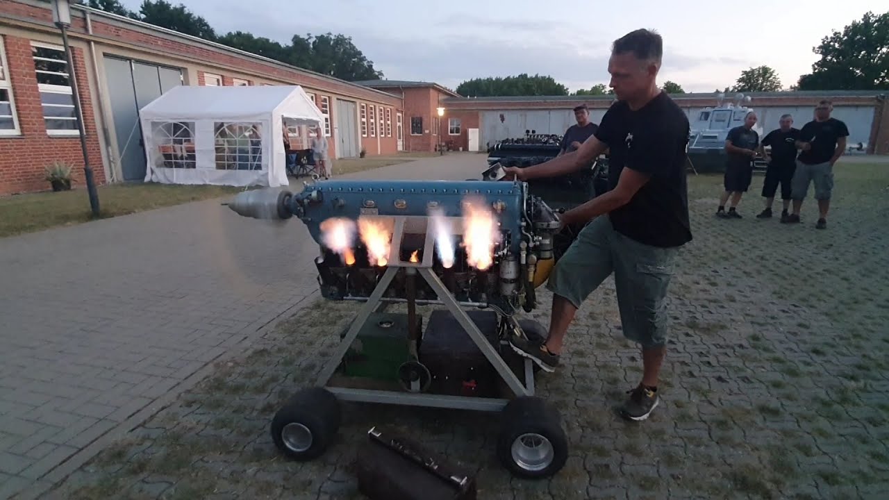 Aircraft Engine Airplane LOM 137 Avia M337 Zlin Z43 Flugzeugmotor