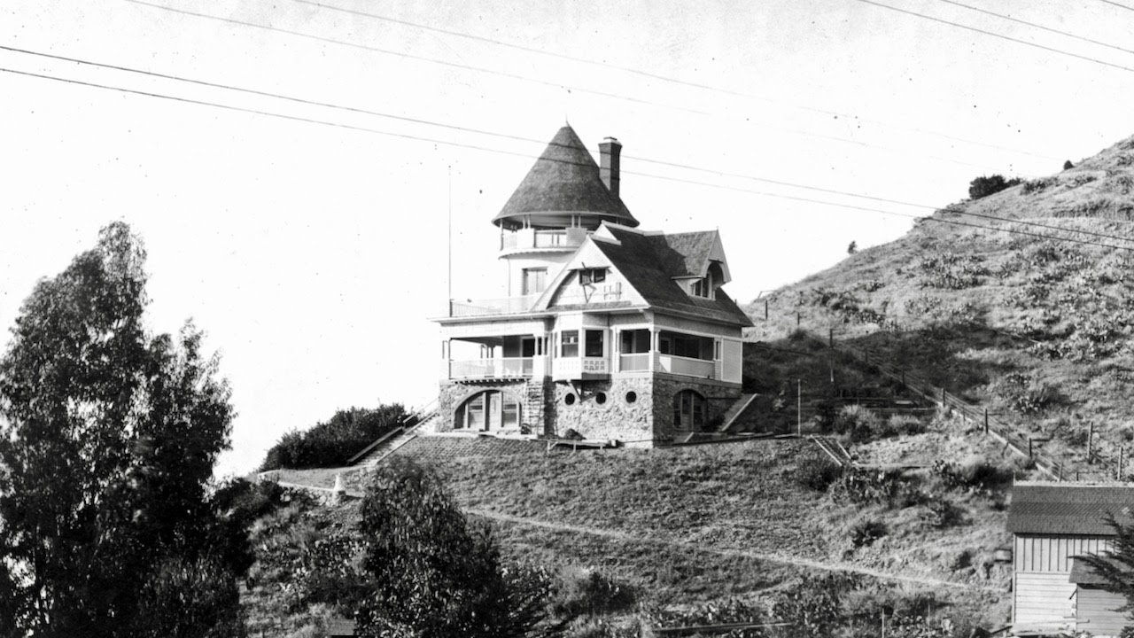 Etan Does LA 153: Peter Gano House/Holly Hill House (Catalina/Avalon)