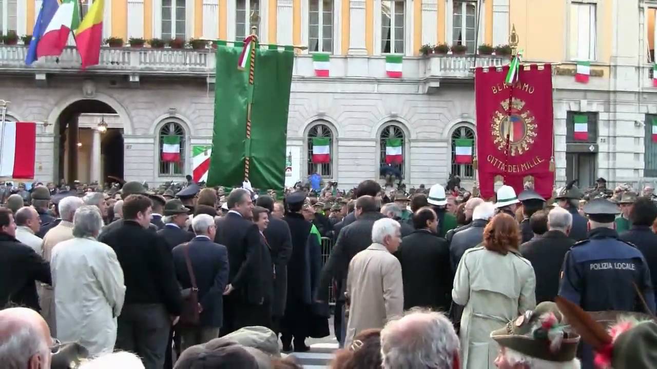 83^ Adunata Nazionale Alpini - Arrivo della Bandiera di Guerra - Bergamo