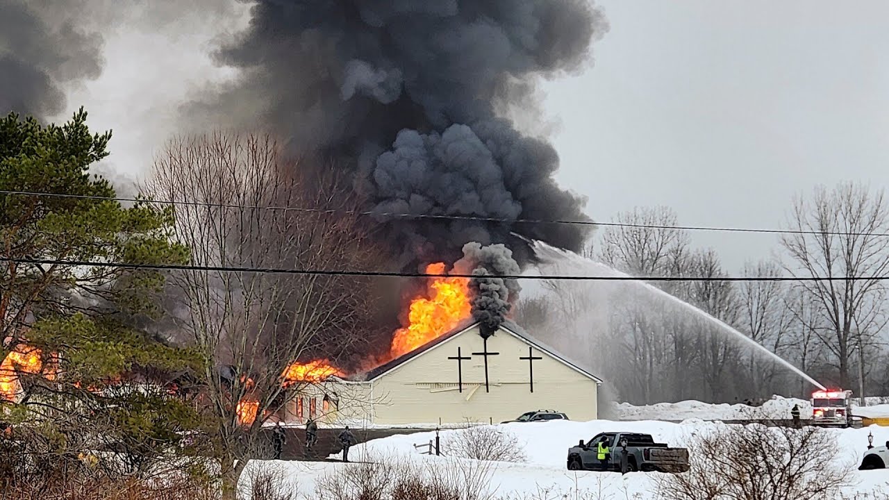 Church explosion in upstate New York leaves five people injured