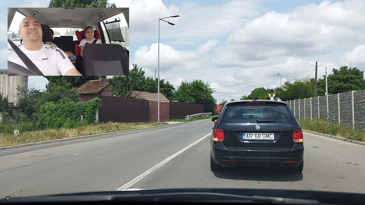 Pe drum către Curtici la ziua lui Max