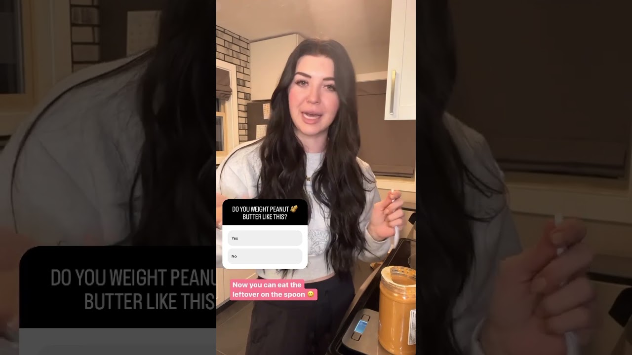 Weighing your peanutbutter 🥜 #iifym #macrotracking