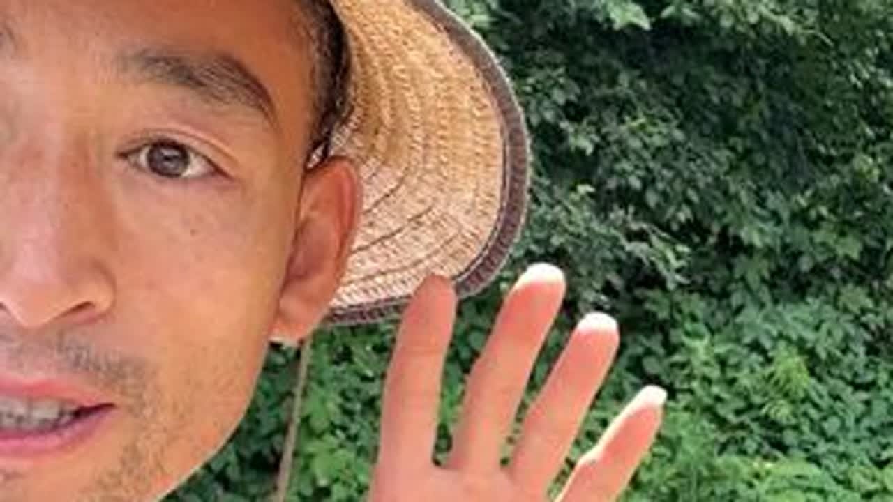 绿色生态农业，具备一定条件，环境气候土壤水源跟自己的鸡粪猪粪 #新农人 #农民伯伯