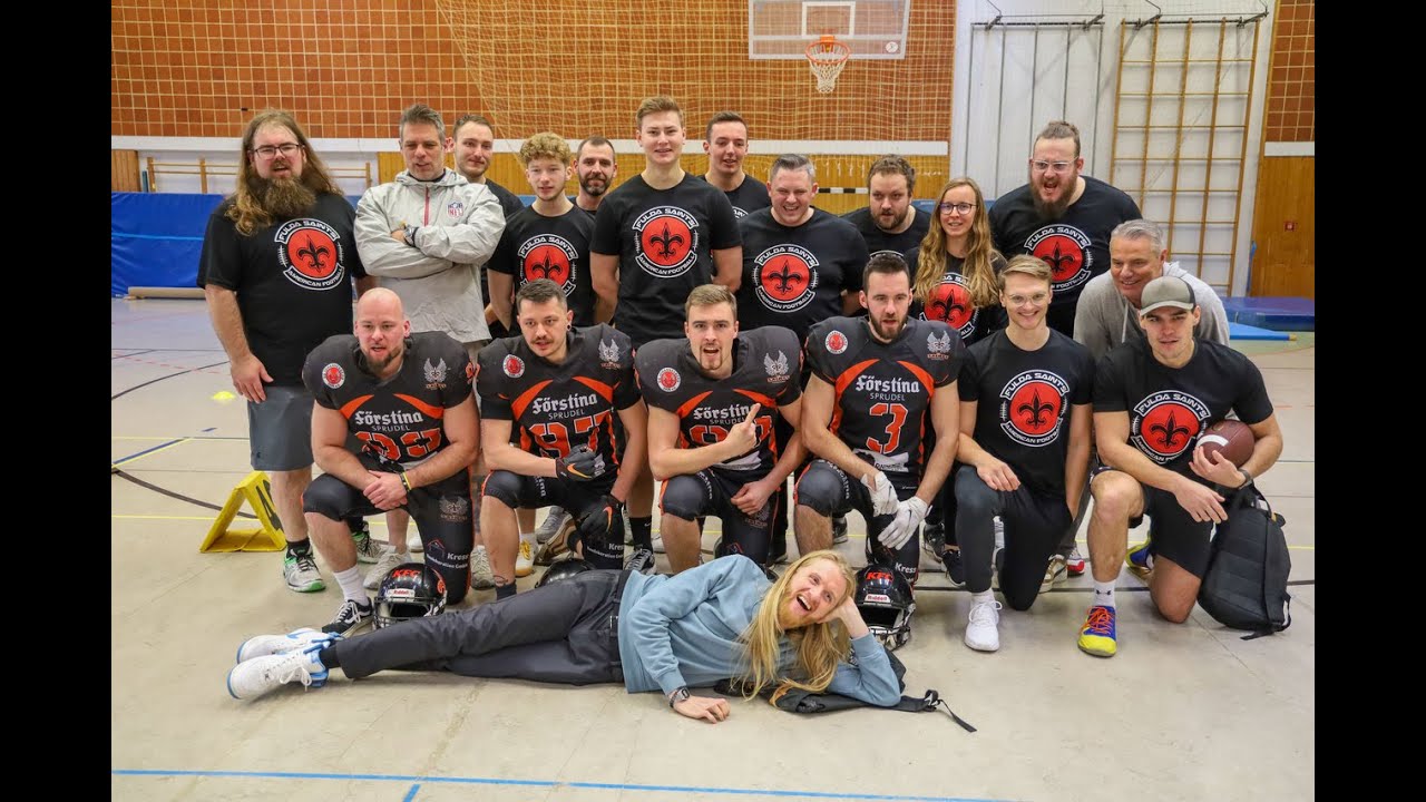 FULDA: ranNFL-Stars begeistern mit ihrer Bodenständigkeit eine ganze Schülerschaft