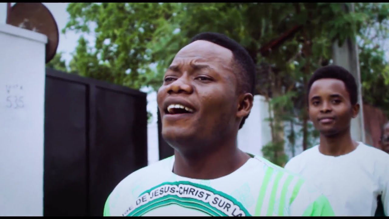 GAAKI MONT-NGAGULA/Matadi-mayo dans MIBUKAMA (Chanson du 100tenaire)