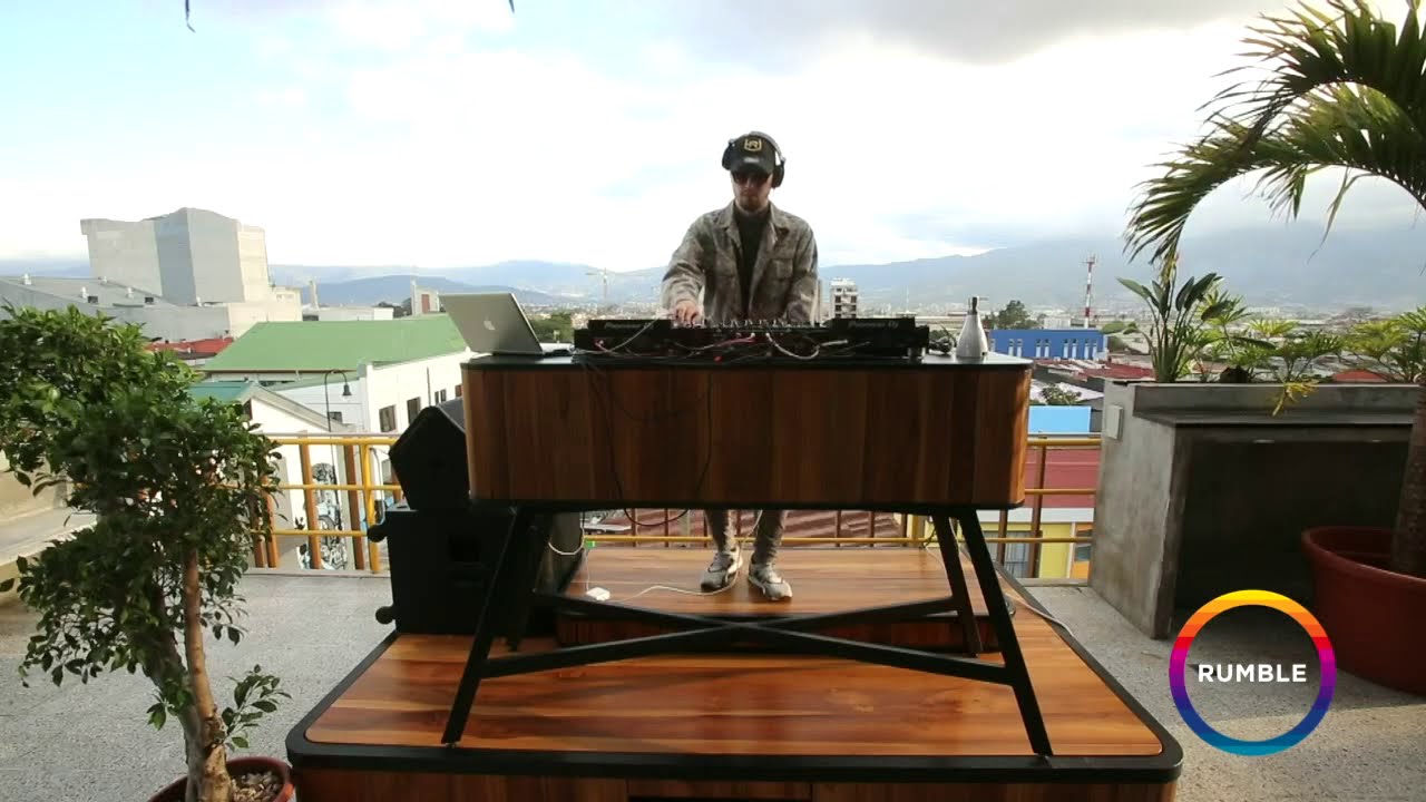 Rumble Live | Social Distancing from La Cali X Luiz Dubs