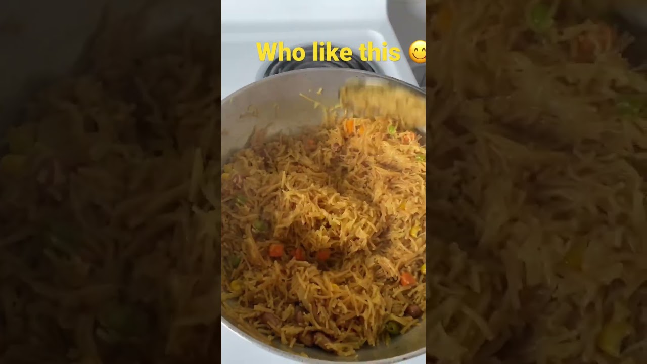 Namkeen jave 😋who like this breakfast #vermicelli #breakfast