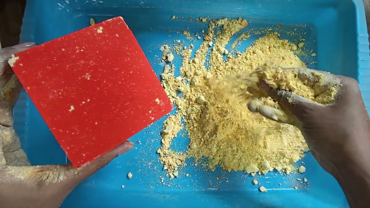 I crushed two dyed chalk blocks today.