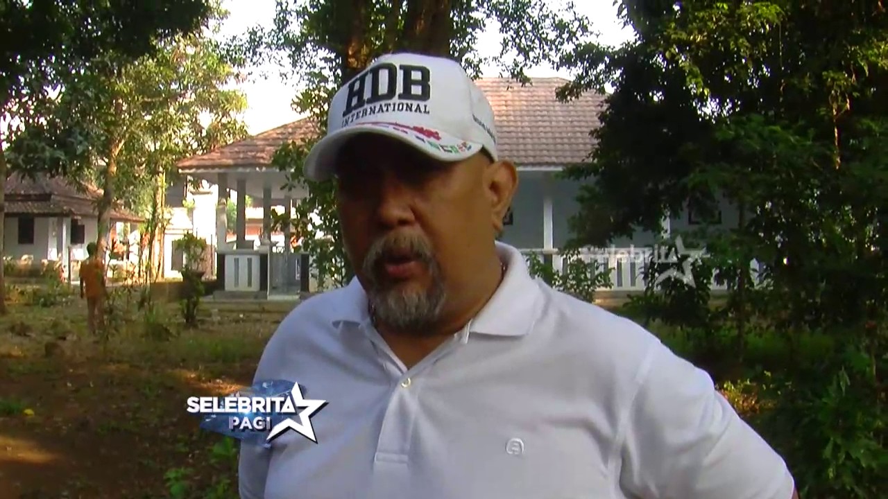 Sedihnya Indro Warkop Ziarah Ke Makam Alm. Dono & Alm. Kasino | Selebrita Pagi