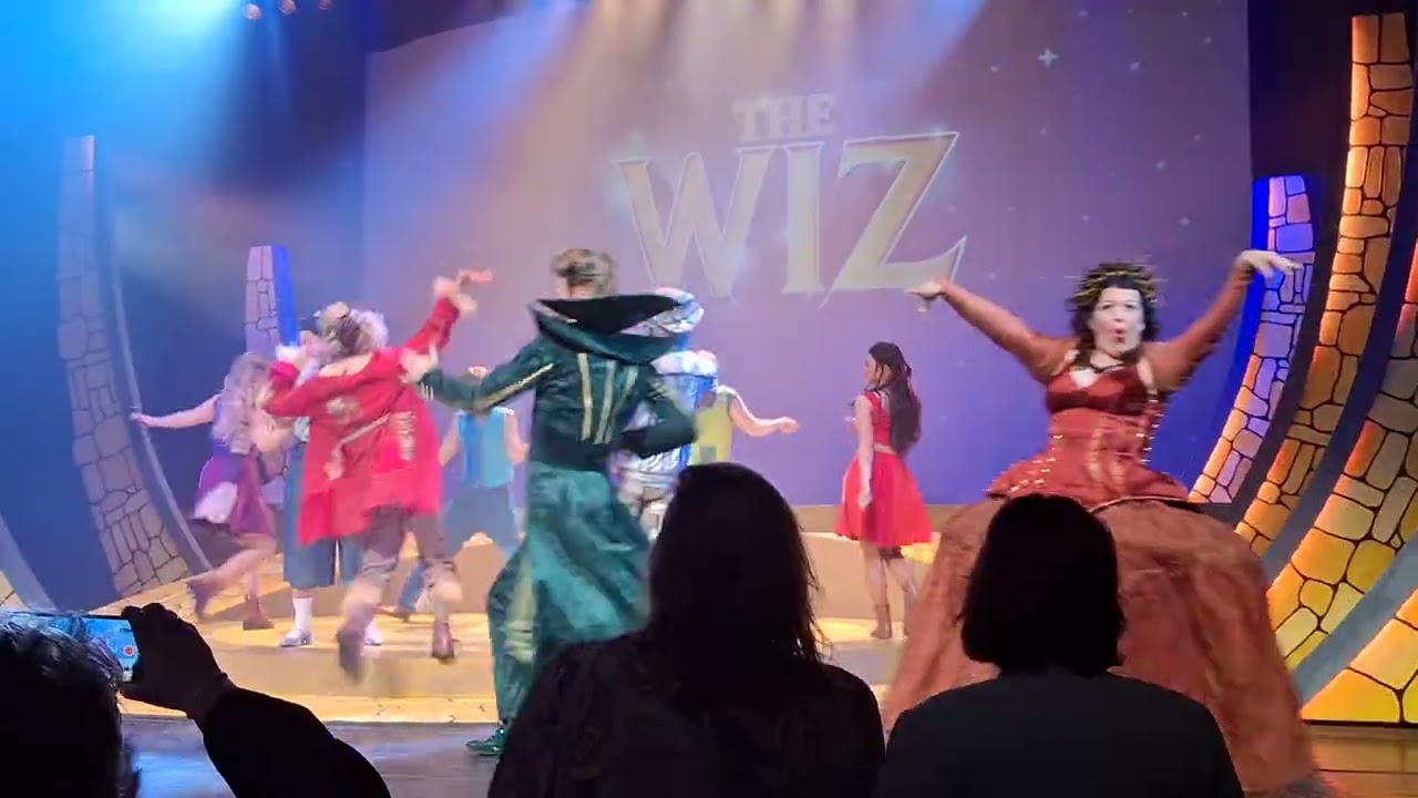 Musical The WIZ   wij hebben een hele leuke avond gehad in DE SPIEGEL IN ZWOLLE 