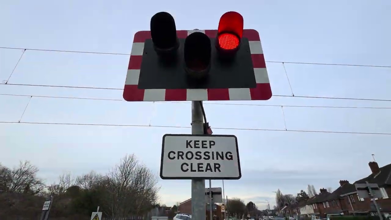 Noose Lane level crossing 17/02/2026 closure 1