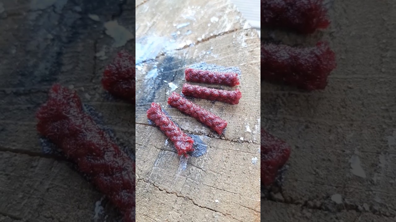 Survival bushcraft skills: Durable Wax Cord Strips🔥#camping #survival #outdoors