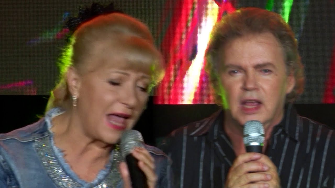 Bodnár Attila - Pap Rita - Bolond világ