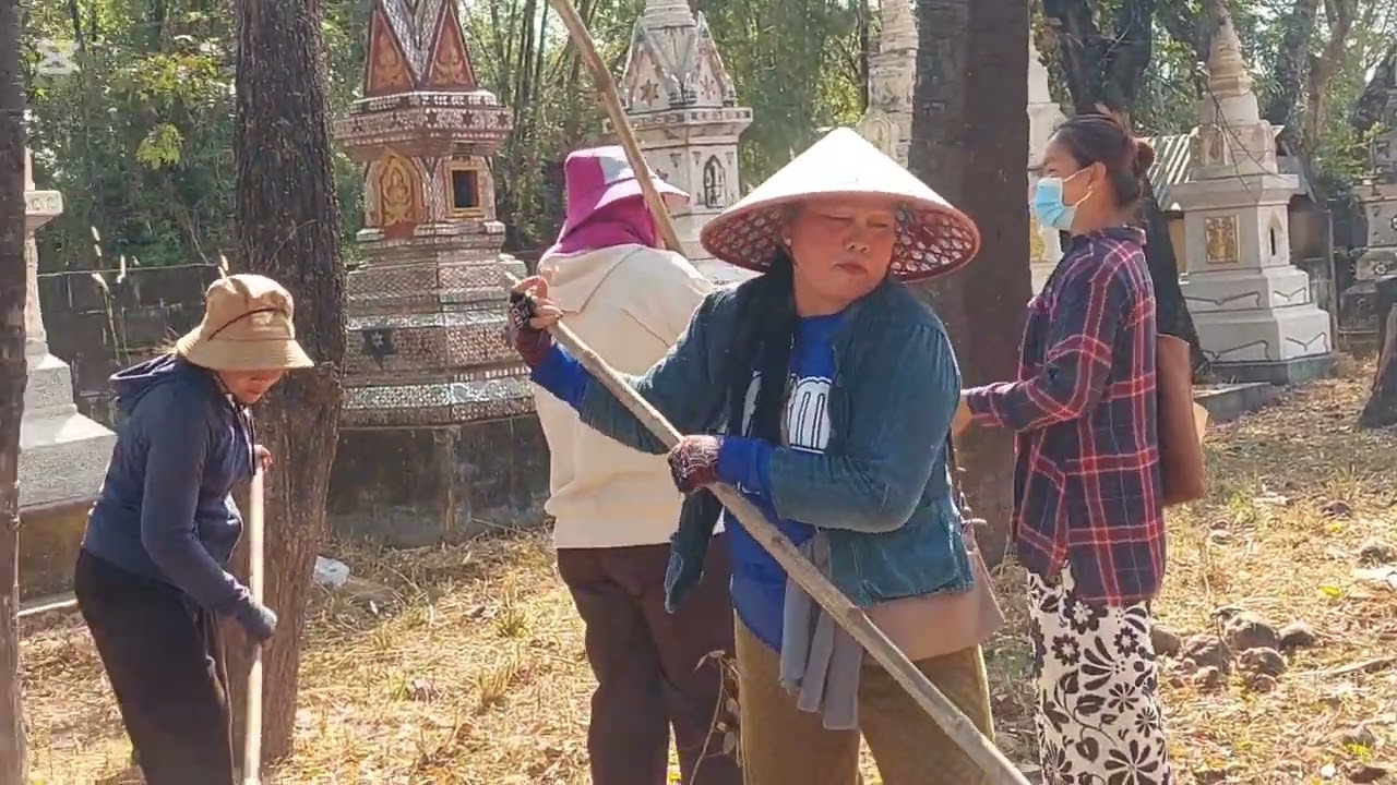สามัคคีทำความสอาดวัดบ้านนาโมง