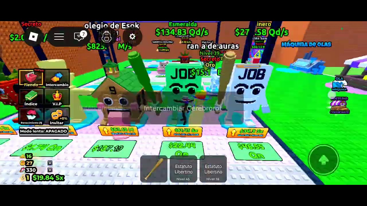 Jugando escapa del sunami😁  me estreso😐 