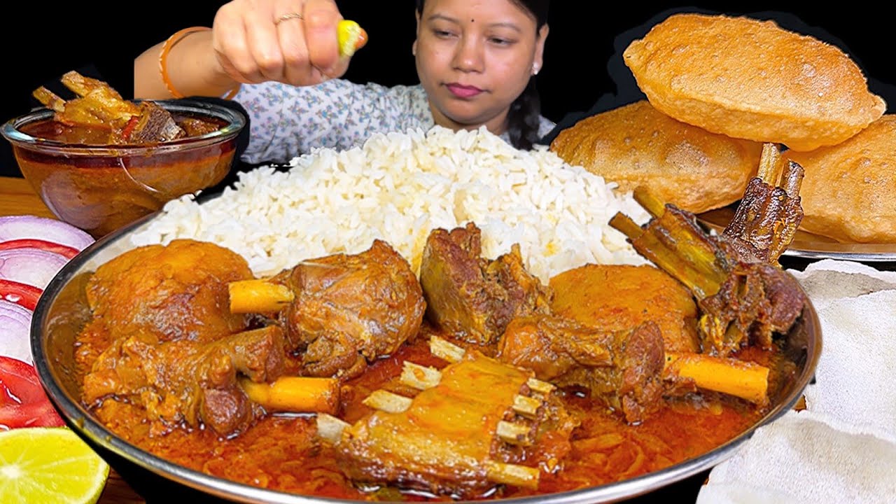 ЕДИМ БАРАНИНУ АЛОО КАРИ/ДЖХОЛ, ЛУЧИ/ПУРИ, САЛАТ И ПАПАД | ПИЩЕВОЕ ШОУ