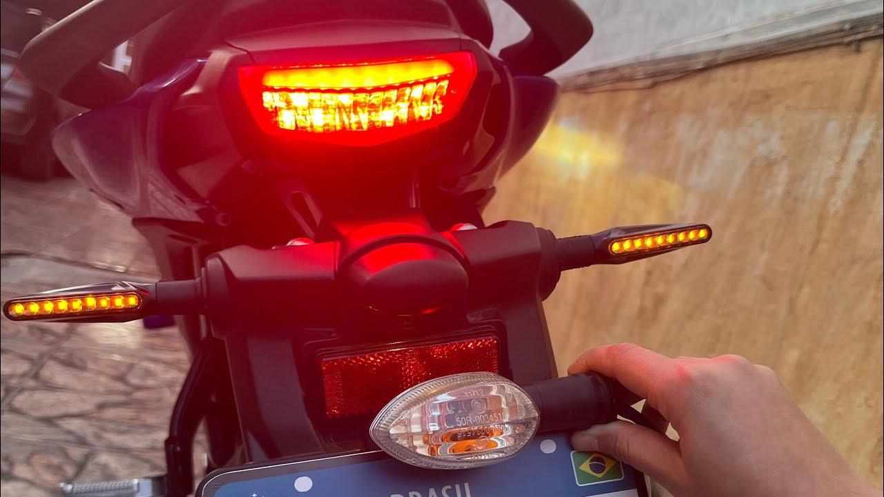 PERSONALIZEI A FZ15! Ficou top?! 