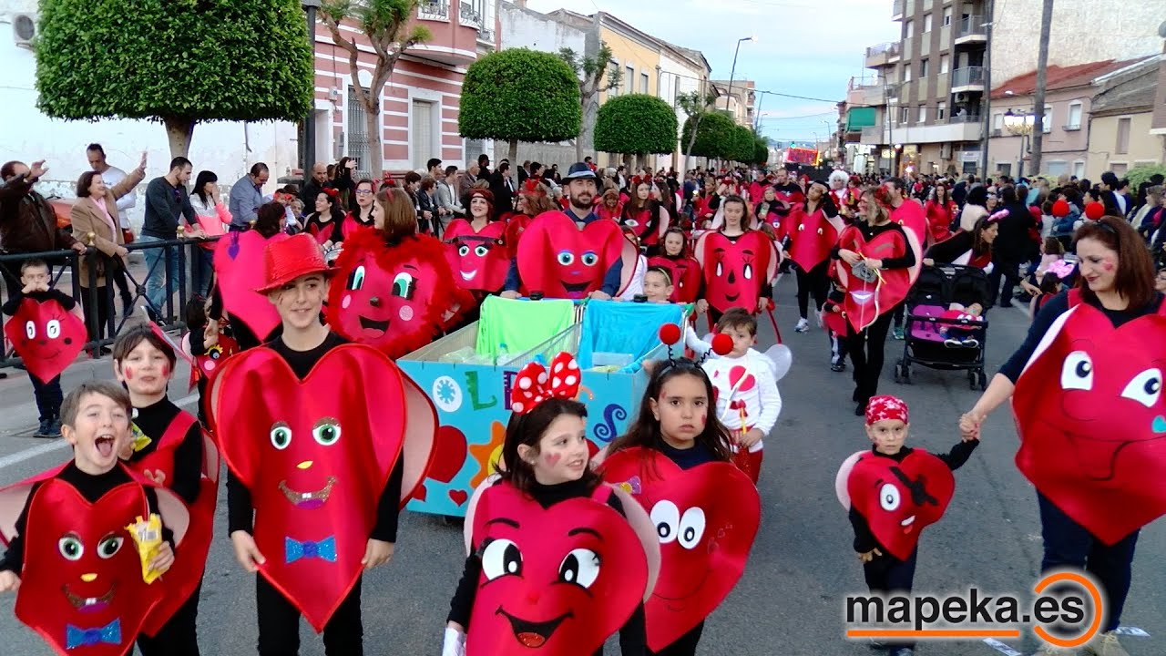 Carnaval Las Torres de Cotillas 2016. El desfile. Comparsas de disfraces divertidos.