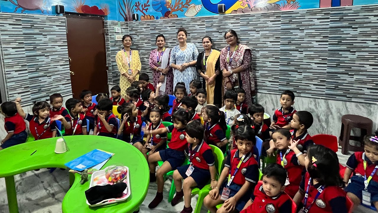 Story Telling Session | The Thirsty Crow | Hello kids Sunshine