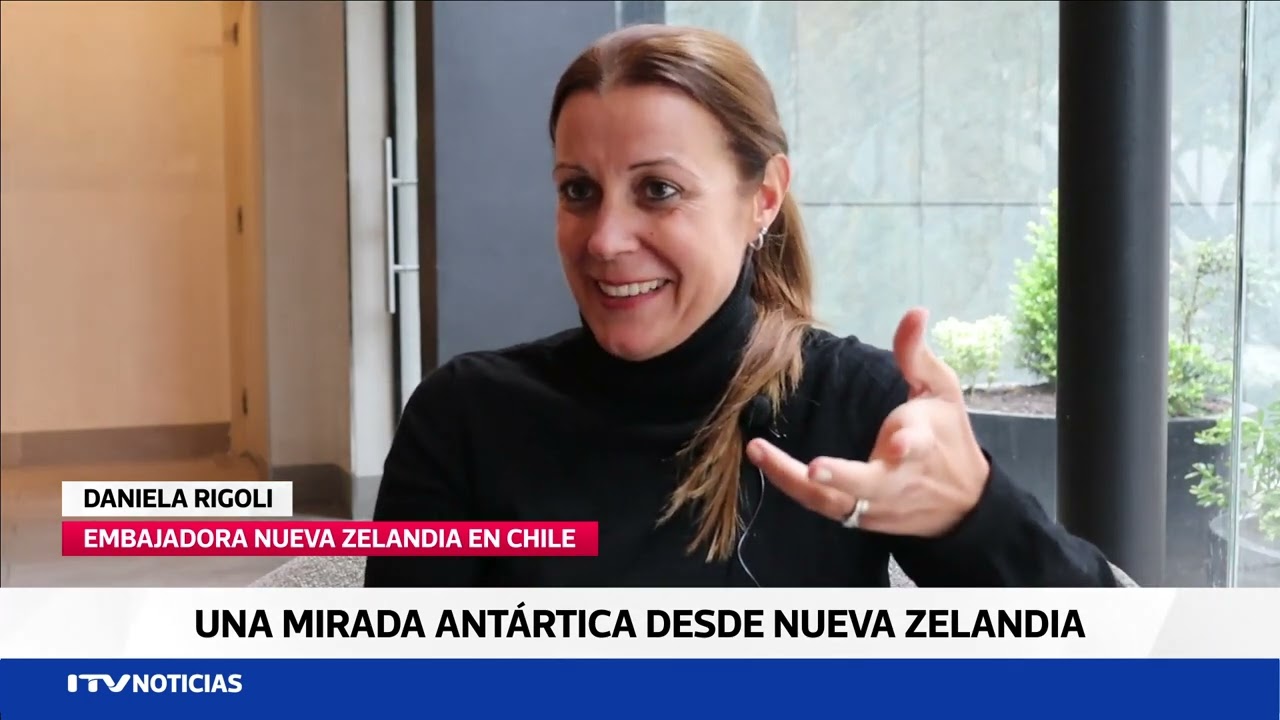 REPORTAJE EMBAJADORA NUEVA ZELANDIA