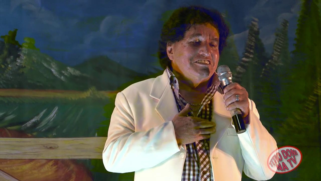 JULIO CESAR CANTANDO UM DOS MAIORES SUCESSOS DOS ANOS 80 :T&Uacute;