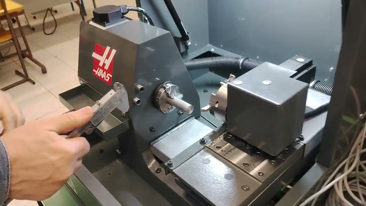 Postavljanje Tool Offset-a na HAAS Desktop Lathe (edukativni video)