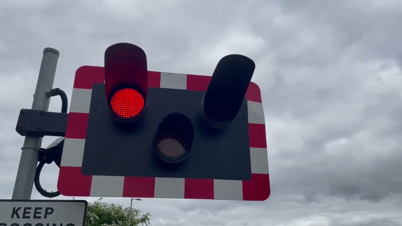 Broomfleet Station Level Crossing (E.R Yorks)
