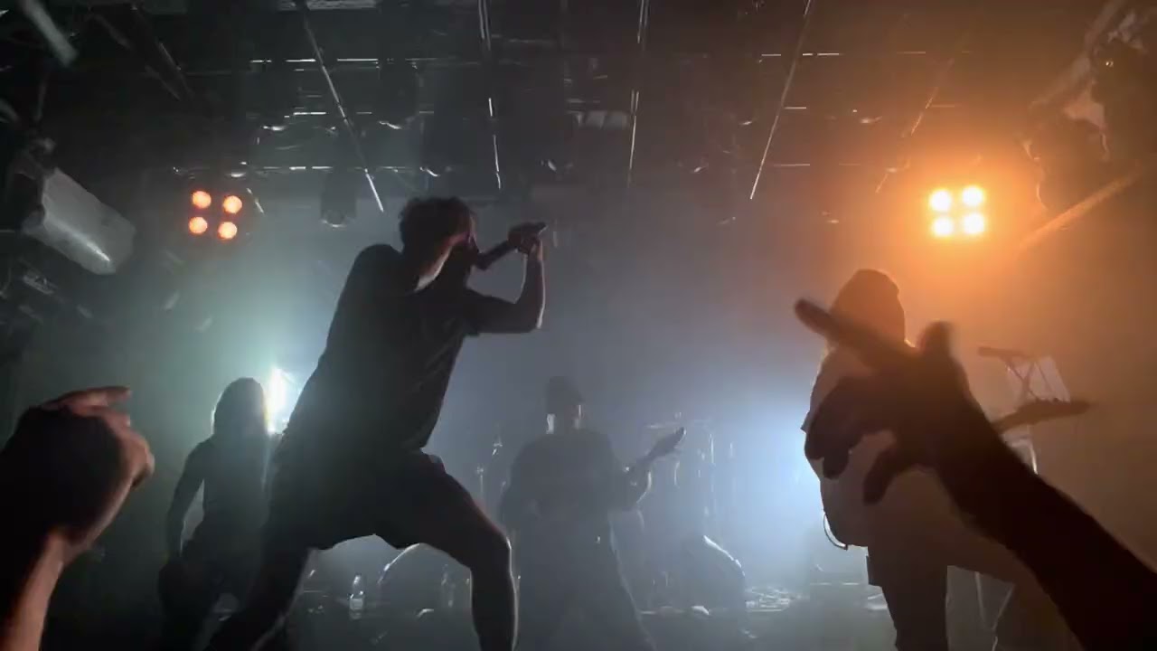 Adept - Heaven (Live at Flex, Vienna 2025-12-07)