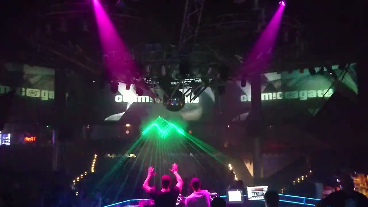 COSMIC GATE IM FUNPARK 19-11-2016