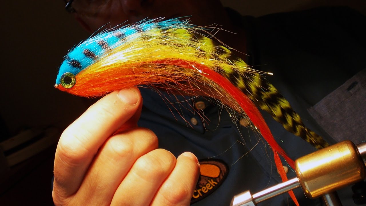 Predator streamer fly tying instructions by Ruben Martin