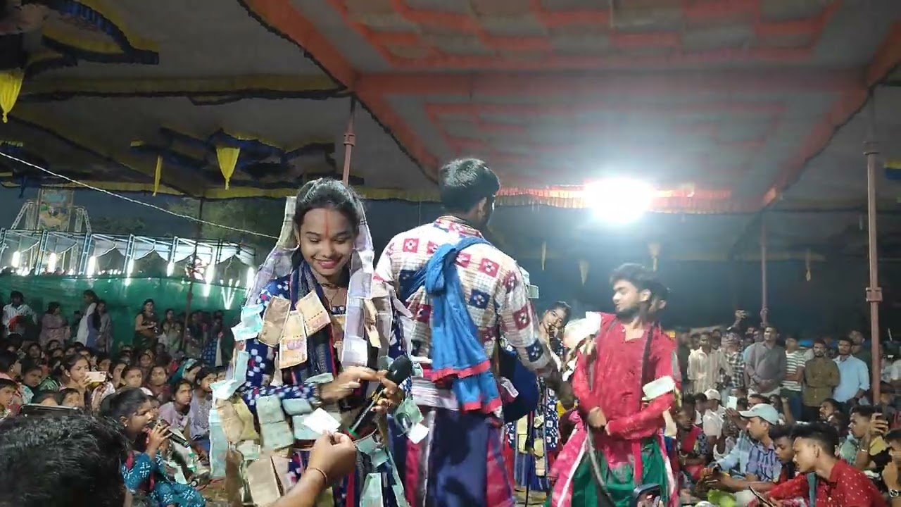 Itishree kar kirtan // kanha re tate man khajuchhe tike dekhmi boli mor man tarsuchhe at kanaktora