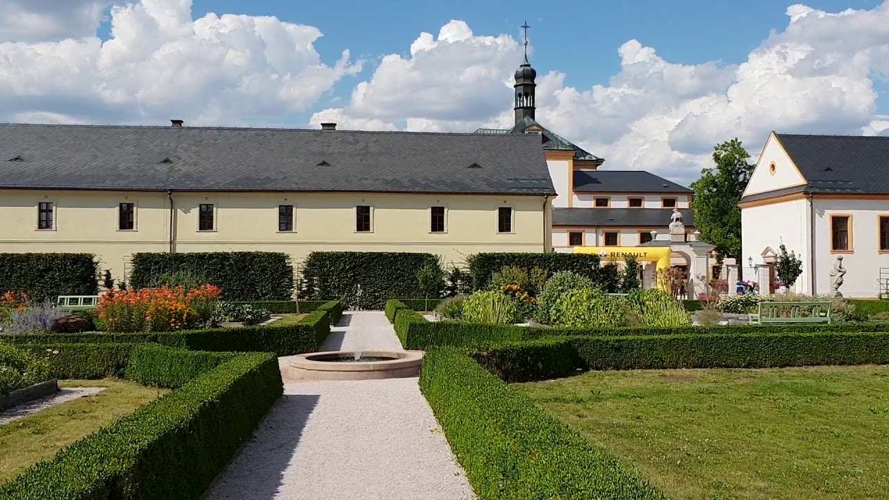 Szpital i wirydarz w Kuks - Czechy