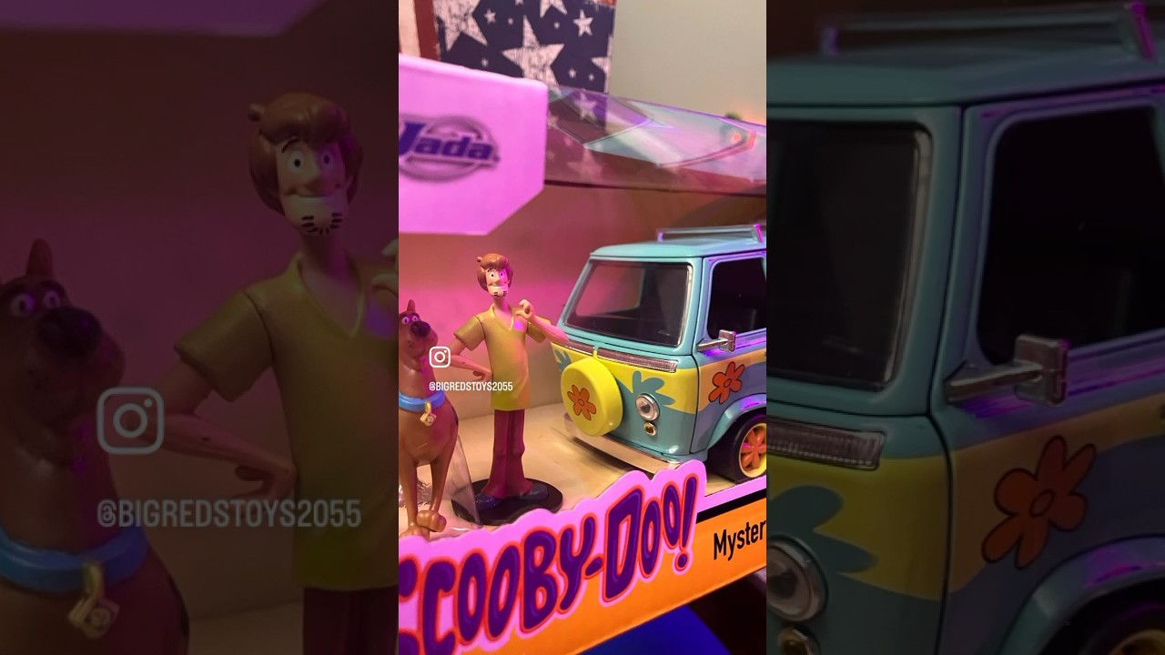 SCOOBY-DOO AND SHAGGY WITH 1/24 SCALE MYSTERY MACHINE BY JADA TOYS 