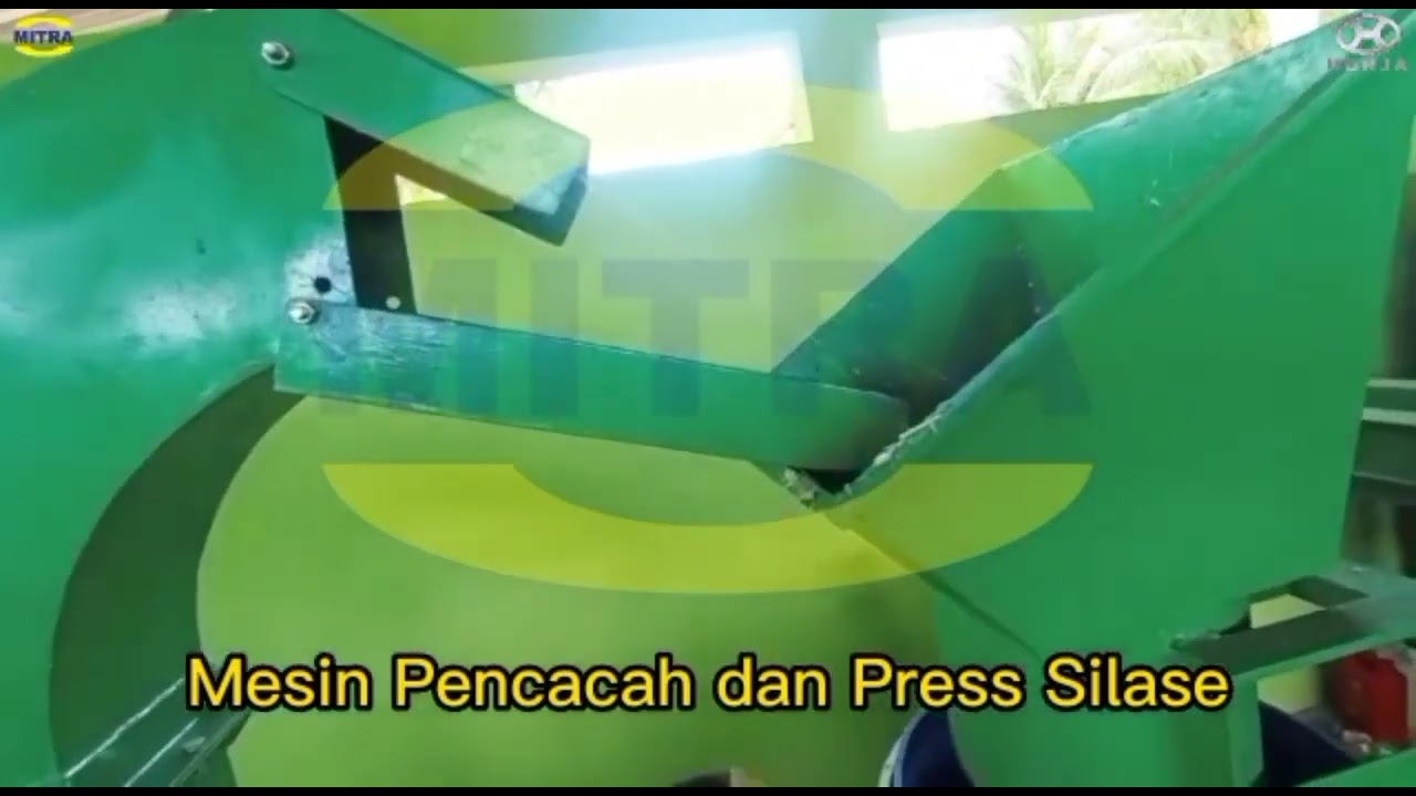 Mesin Pencacah dan Press Silase