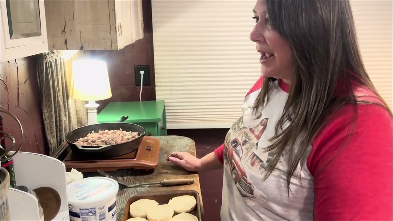 Mamaw makes quick and easy stroganoff bread ￼